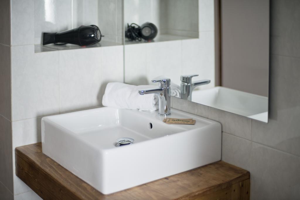 Apartments Mo Monistrol de Montserrat Екстер'єр фото
